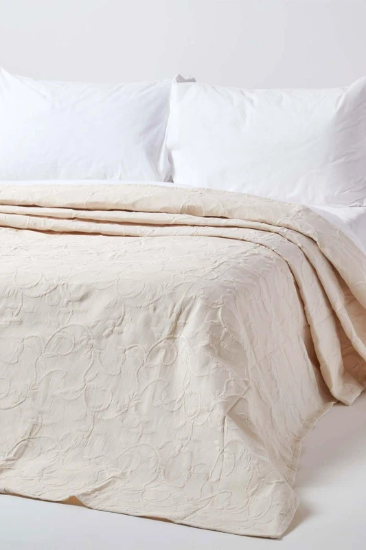 Image of Homescapes Cream Cotton Rich Floral Metelasse Pattern Bedspread, Double