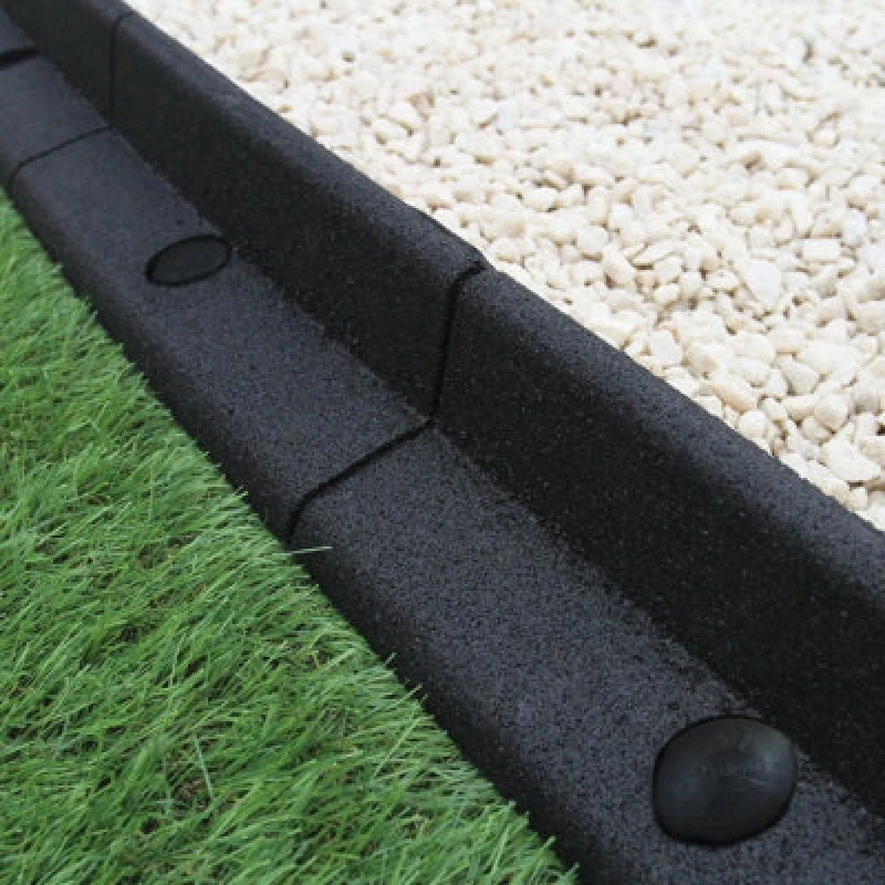 Image of MonsterShop Flexible Lawn Edging Garden Border Green Pack Of 28 X 1.2M